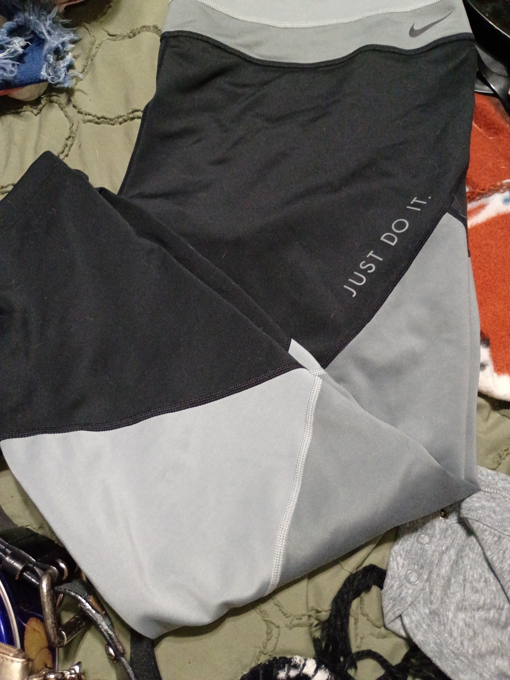 Nike Black and Light Gray Dri-FIT Active Leggings